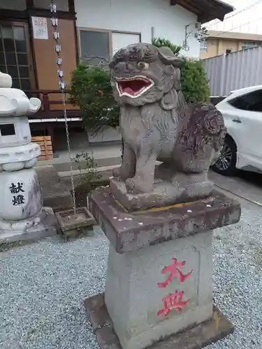 熊野神社の狛犬