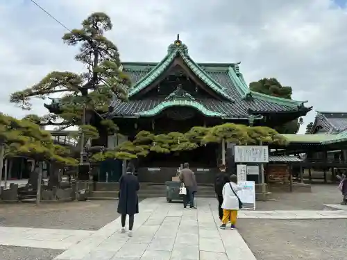 題経寺（柴又帝釈天）の{uncategorized: "未分類", other: "その他", undefined: "問題あり", building: "その他建物", grave: "お墓", sacred_gate: "鳥居", guardian: "狛犬", statue: "像", buddha: "仏像", history: "歴史", nature: "自然", garden: "庭園", animal: "動物", pagoda: "塔", temizu: "手水舎", mountain_gate: "山門・神門", sanctuary: "本殿・本堂", subordinate: "末社・摂社", art: "芸術", scenery: "景色", jizo: "地蔵", ema: "絵馬", goshuin: "御朱印", omikuji: "おみくじ", items: "授与品その他", amulet: "お守り", goshuincho: "御朱印帳", eats: "食事", festival: "お祭り", votive_dance: "神楽", shichigosan: "七五三参", wedding: "結婚式", experience: "体験その他", initially: "初詣", around: "周辺", anti_infection: "感染症対策"}