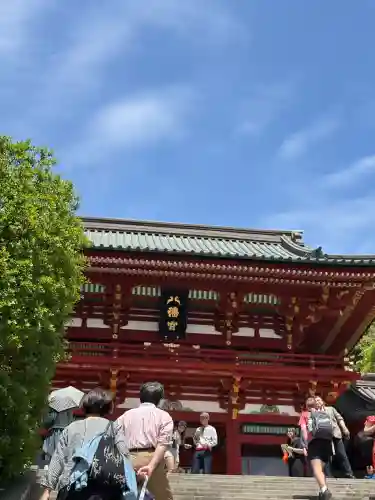 鶴岡八幡宮の{uncategorized: "未分類", other: "その他", undefined: "問題あり", building: "その他建物", grave: "お墓", sacred_gate: "鳥居", guardian: "狛犬", statue: "像", buddha: "仏像", history: "歴史", nature: "自然", garden: "庭園", animal: "動物", pagoda: "塔", temizu: "手水舎", mountain_gate: "山門・神門", sanctuary: "本殿・本堂", subordinate: "末社・摂社", art: "芸術", scenery: "景色", jizo: "地蔵", ema: "絵馬", goshuin: "御朱印", omikuji: "おみくじ", items: "授与品その他", amulet: "お守り", goshuincho: "御朱印帳", eats: "食事", festival: "お祭り", votive_dance: "神楽", shichigosan: "七五三参", wedding: "結婚式", experience: "体験その他", initially: "初詣", around: "周辺", anti_infection: "感染症対策"}