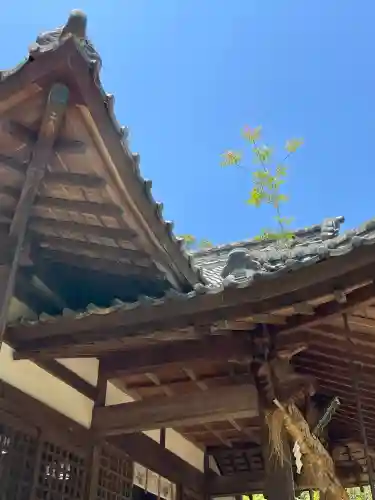 久山年神社の{uncategorized: "未分類", other: "その他", undefined: "問題あり", building: "その他建物", grave: "お墓", sacred_gate: "鳥居", guardian: "狛犬", statue: "像", buddha: "仏像", history: "歴史", nature: "自然", garden: "庭園", animal: "動物", pagoda: "塔", temizu: "手水舎", mountain_gate: "山門・神門", sanctuary: "本殿・本堂", subordinate: "末社・摂社", art: "芸術", scenery: "景色", jizo: "地蔵", ema: "絵馬", goshuin: "御朱印", omikuji: "おみくじ", items: "授与品その他", amulet: "お守り", goshuincho: "御朱印帳", eats: "食事", festival: "お祭り", votive_dance: "神楽", shichigosan: "七五三参", wedding: "結婚式", experience: "体験その他", initially: "初詣", around: "周辺", anti_infection: "感染症対策"}