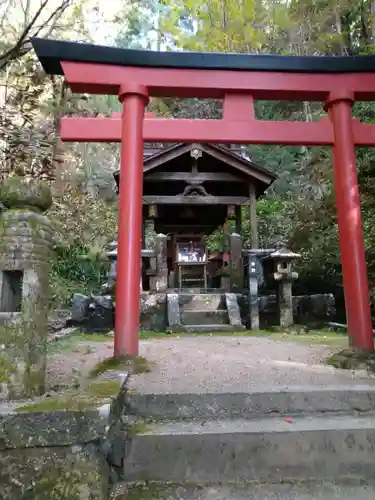 岡寺（龍蓋寺）の末社