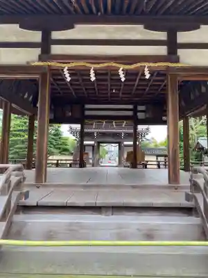 梅宮大社の本殿・本堂