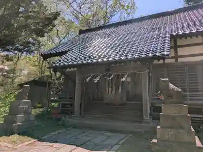 住三吉神社の{uncategorized: "未分類", other: "その他", undefined: "問題あり", building: "その他建物", grave: "お墓", sacred_gate: "鳥居", guardian: "狛犬", statue: "像", buddha: "仏像", history: "歴史", nature: "自然", garden: "庭園", animal: "動物", pagoda: "塔", temizu: "手水舎", mountain_gate: "山門・神門", sanctuary: "本殿・本堂", subordinate: "末社・摂社", art: "芸術", scenery: "景色", jizo: "地蔵", ema: "絵馬", goshuin: "御朱印", omikuji: "おみくじ", items: "授与品その他", amulet: "お守り", goshuincho: "御朱印帳", eats: "食事", festival: "お祭り", votive_dance: "神楽", shichigosan: "七五三参", wedding: "結婚式", experience: "体験その他", initially: "初詣", around: "周辺", anti_infection: "感染症対策"}