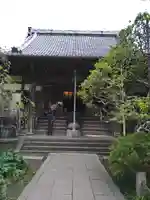 宝戒寺の本殿・本堂