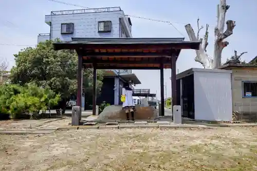 西神明社の手水舎