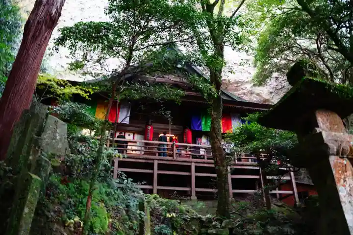 文殊仙寺の本殿・本堂