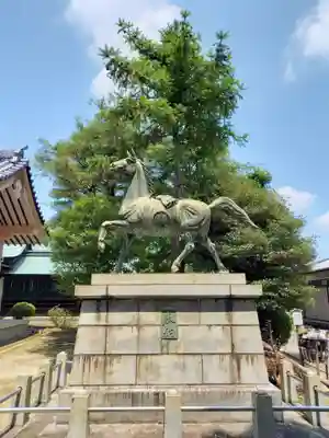 大神神社(花池)の狛犬