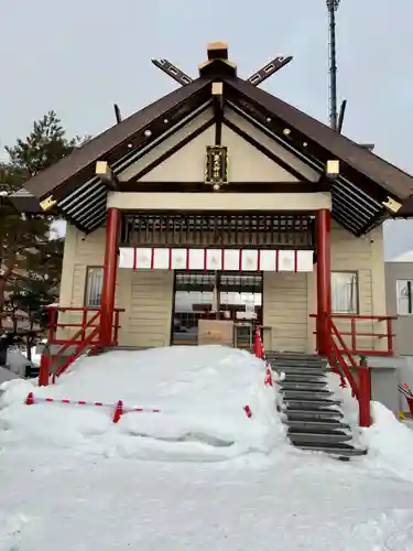 新川皇大神社の本殿