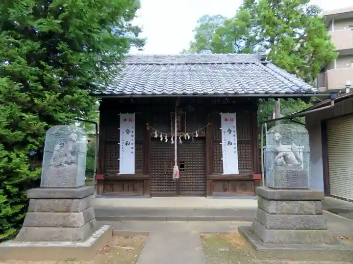 浮島稲荷神社の本殿・本堂