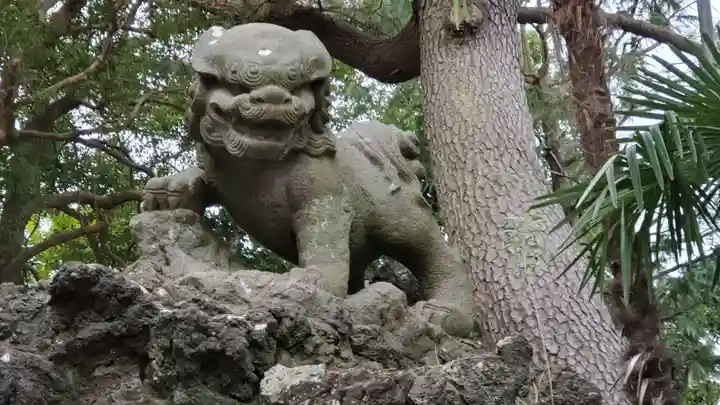 山野浅間神社の狛犬