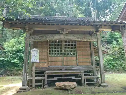 佐々牟志神社の末社