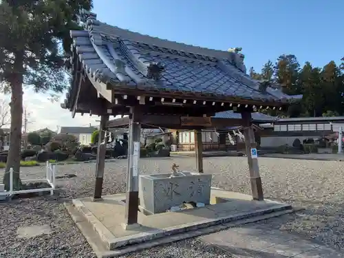 富永神社の手水舎