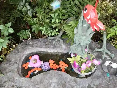 三輪神社の手水舎