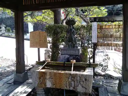 岐阜善光寺の手水