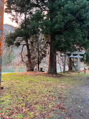 七座神社の鳥居