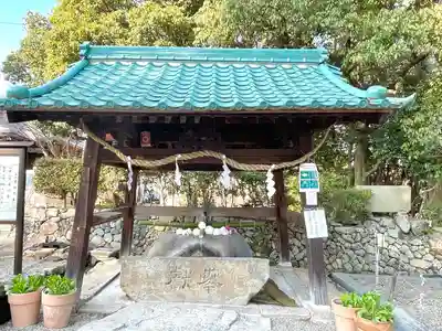 龍田大社の手水舎