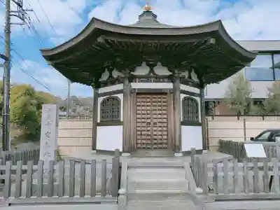 岩船地蔵堂(神奈川県)
