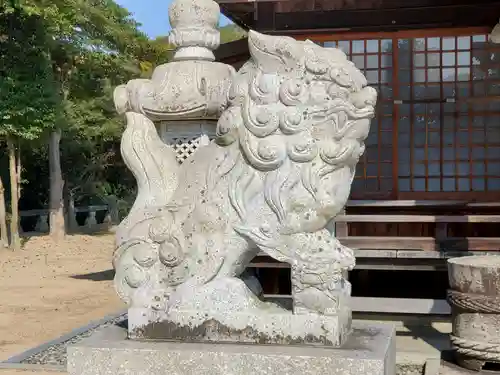 喜多浦八幡大神神社の狛犬