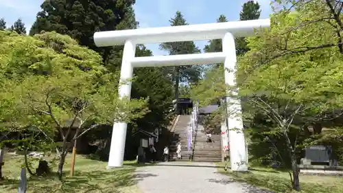 土津神社｜こどもと出世の神さま(福島県)
