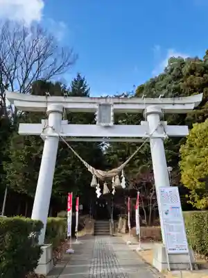 滑川神社 - 仕事と子どもの守り神の鳥居