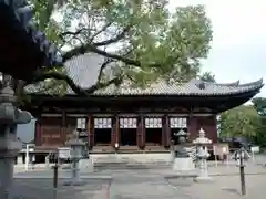 鶴林寺の本殿