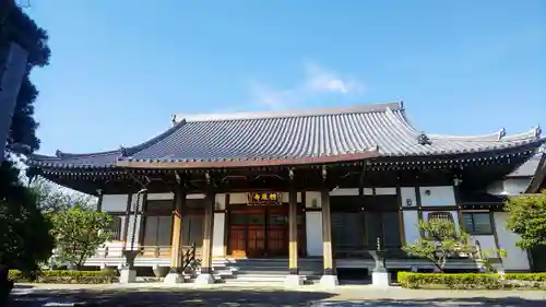 楞厳寺の本殿