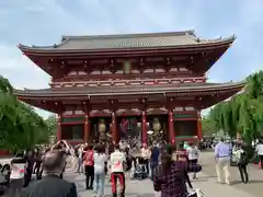 浅草寺の山門