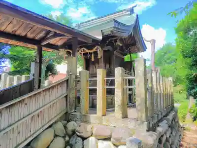 八劍社（一色中通）の本殿・本堂