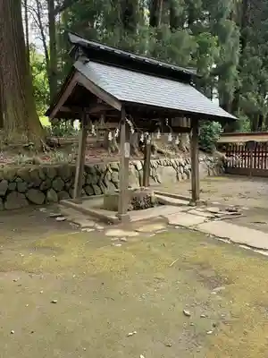 都々古別神社(八槻)の手水舎