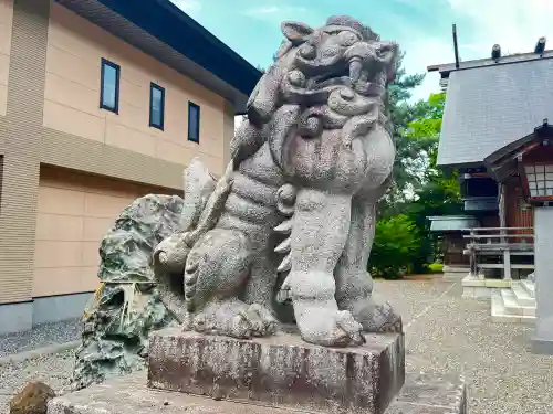 富良野神社の狛犬