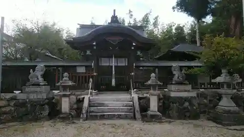 三大神社の本殿