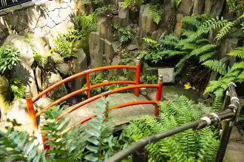 深澤神社の庭園