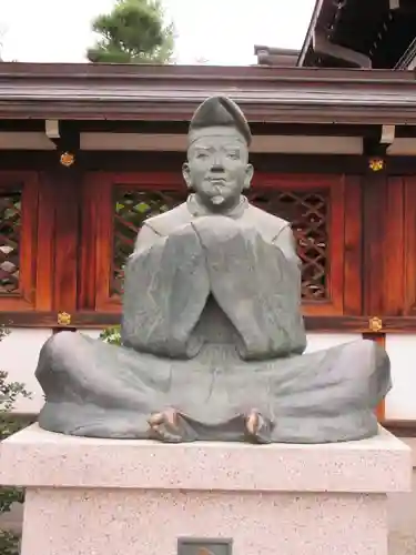 晴明神社の像