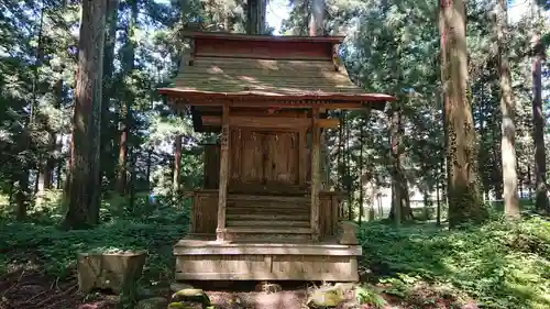 都々古別神社(馬場)の末社