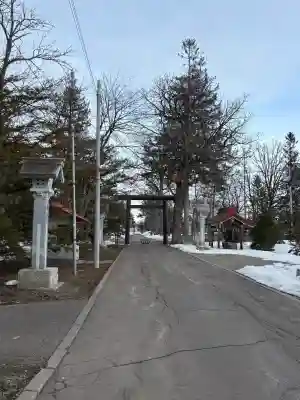 芽室神社の{uncategorized: "未分類", other: "その他", undefined: "問題あり", building: "その他建物", grave: "お墓", sacred_gate: "鳥居", guardian: "狛犬", statue: "像", buddha: "仏像", history: "歴史", nature: "自然", garden: "庭園", animal: "動物", pagoda: "塔", temizu: "手水舎", mountain_gate: "山門・神門", sanctuary: "本殿・本堂", subordinate: "末社・摂社", art: "芸術", scenery: "景色", jizo: "地蔵", ema: "絵馬", goshuin: "御朱印", omikuji: "おみくじ", items: "授与品その他", amulet: "お守り", goshuincho: "御朱印帳", eats: "食事", festival: "お祭り", votive_dance: "神楽", shichigosan: "七五三参", wedding: "結婚式", experience: "体験その他", initially: "初詣", around: "周辺", anti_infection: "感染症対策"}