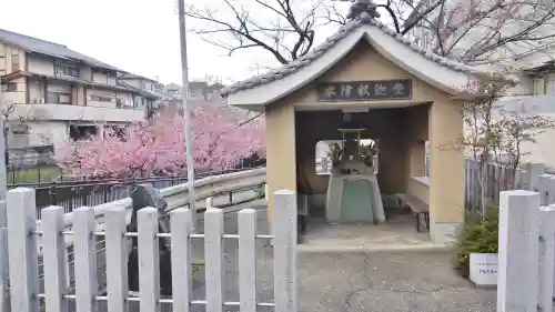 木津釈迦堂の本殿・本堂