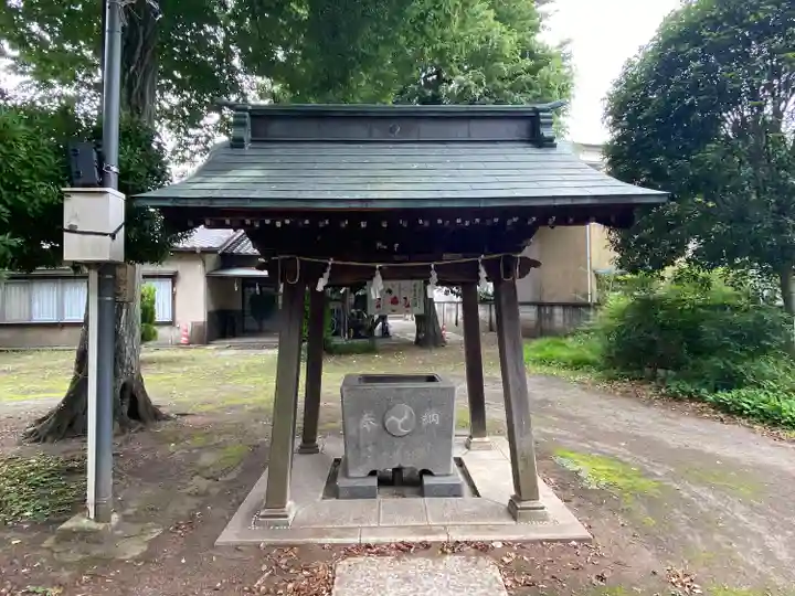 下石原八幡神社の手水舎