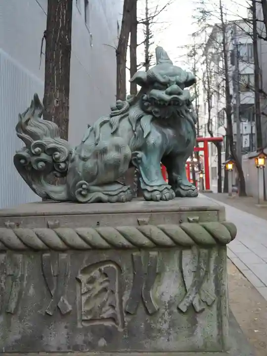 花園神社の狛犬
