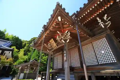 東泉寺の本殿