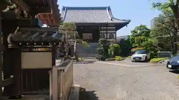 来迎寺の本殿・本堂