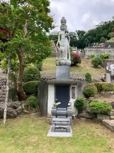威光寺(東京都)