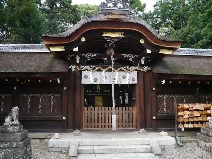 梅宮大社の本殿・本堂