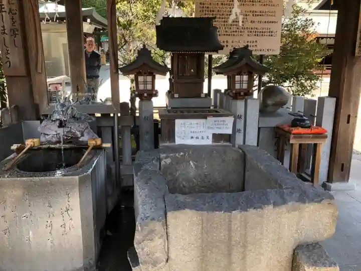 真清田神社の手水舎