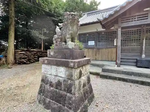 住吉神社の狛犬