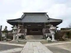 円通寺の本殿