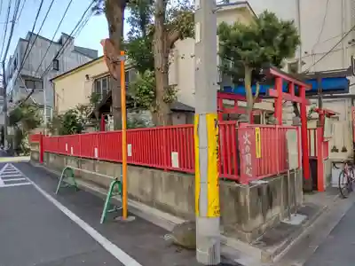 合力稲荷神社の周辺