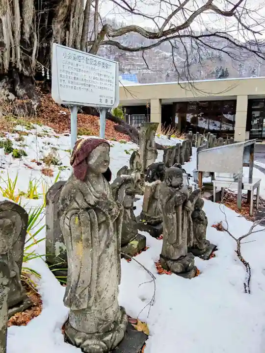 黄金龍神社(桂不動)(北海道)