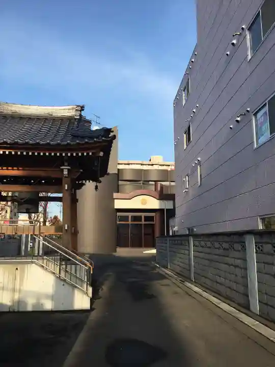 覚王寺の本殿・本堂