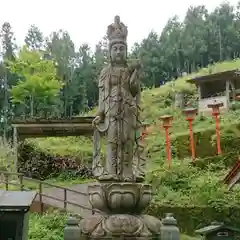 金剛山瑞峯寺(金剛不動尊) の仏像