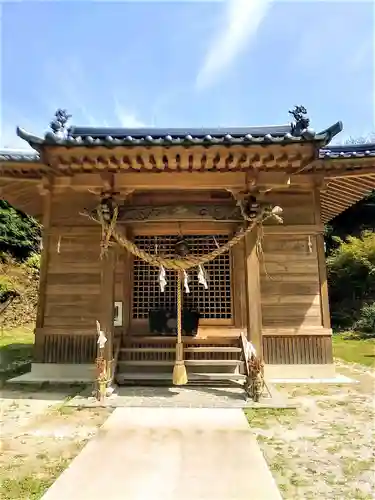 辺春八幡宮の本殿・本堂